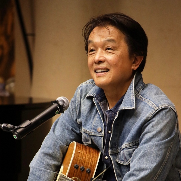 関島秀樹氏