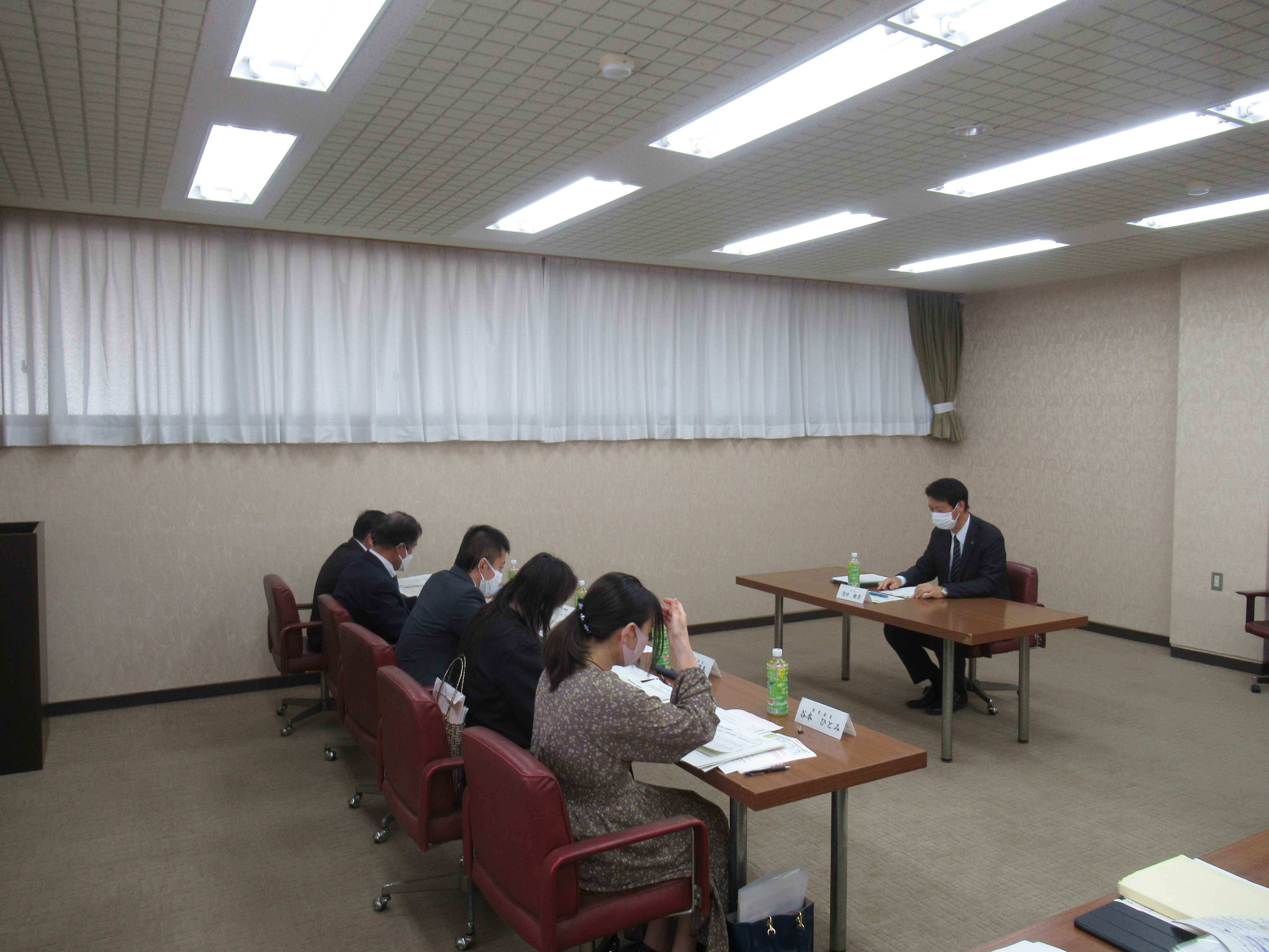 R4会議風景2.JPG
