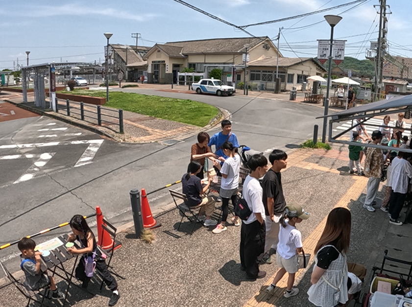賑わい風景.png