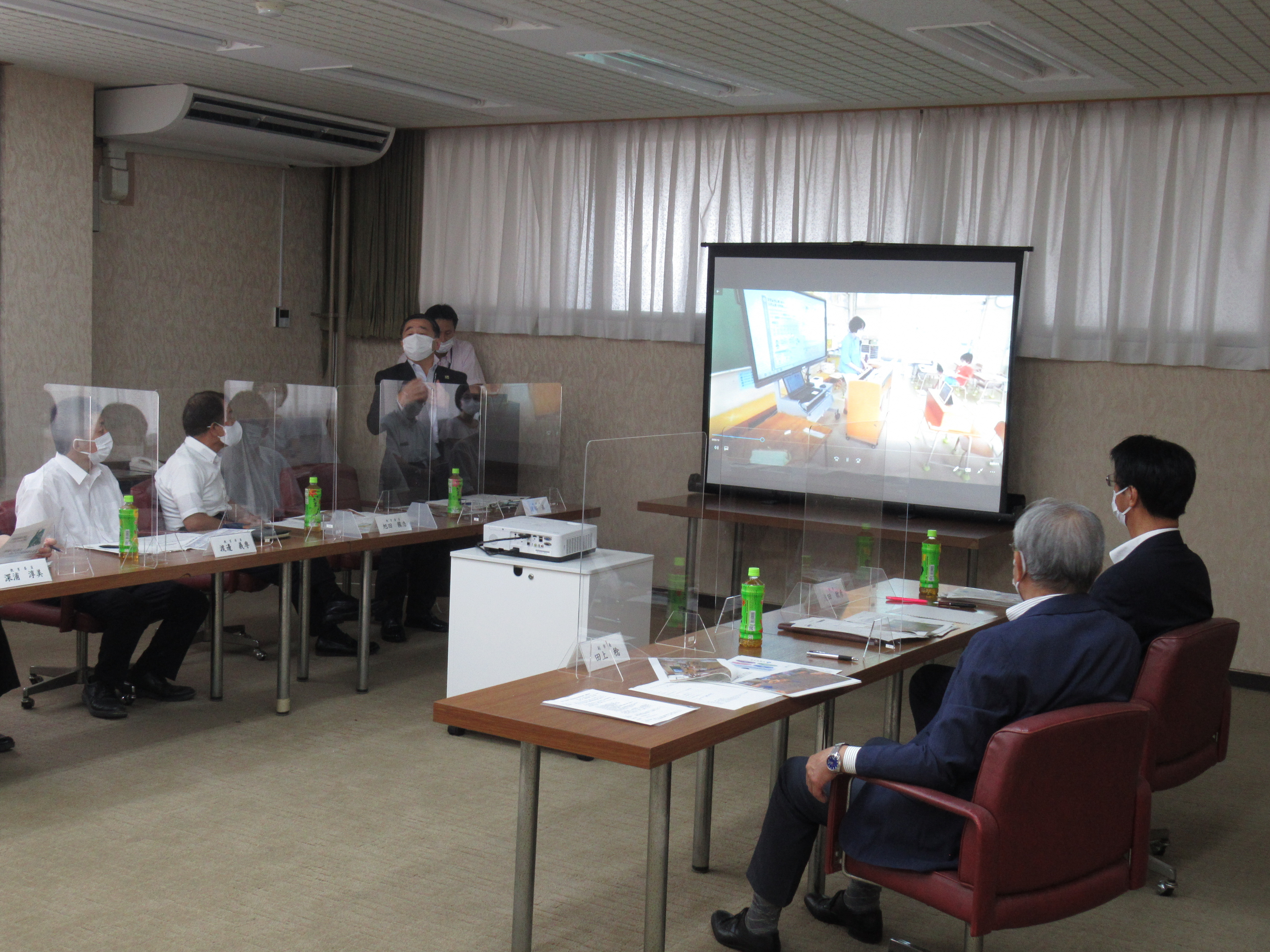 会議風景1.JPG