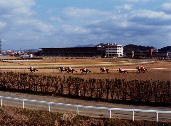 23_荒尾競馬場(平4頃).jpg