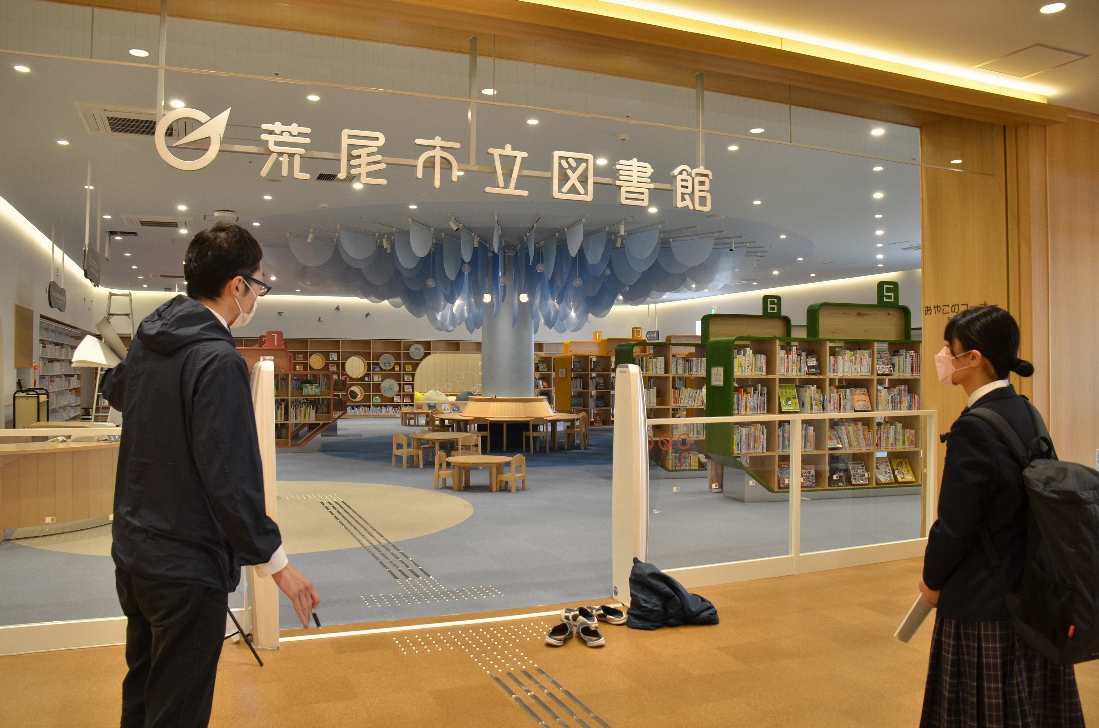 荒尾市立図書館1.JPG